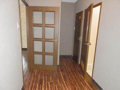 エルバーニョくろもんの内装|玄関から