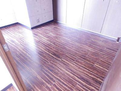 エルバーニョくろもんの寝室|洋室