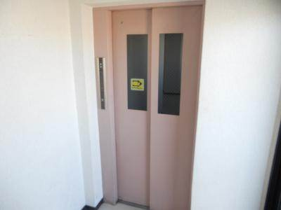 エルバーニョくろもんの設備|エレベーター