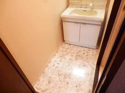 エルバーニョくろもんの洗面所|脱衣所