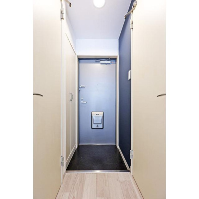 【玄関】 | Gramercy Juso-higashi 1st