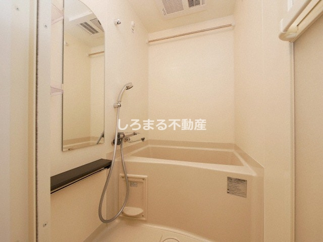 プレサンスOSAKA DOMECITYスクエアの浴室