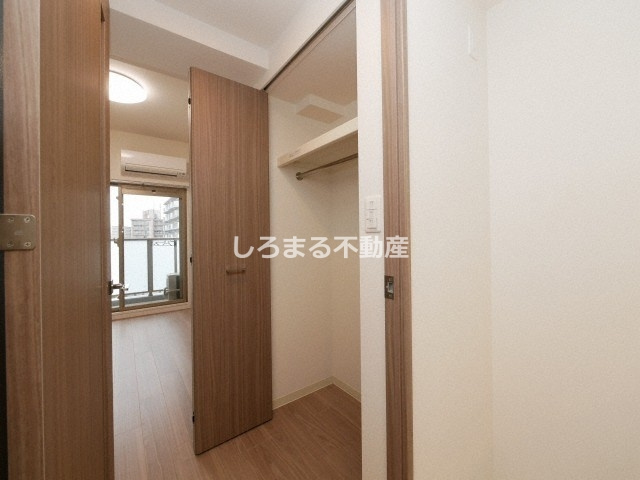 プレサンスOSAKA DOMECITYスクエアの収納