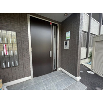 落ち着いたエントランスです