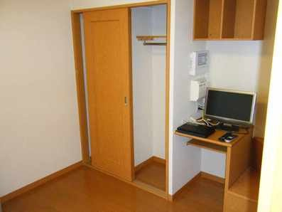 こちらのリビングで趣味の時間をお楽しみください