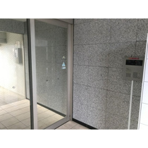 毎日通るエントランスはこのようになっています