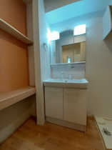 広い洗面スペース