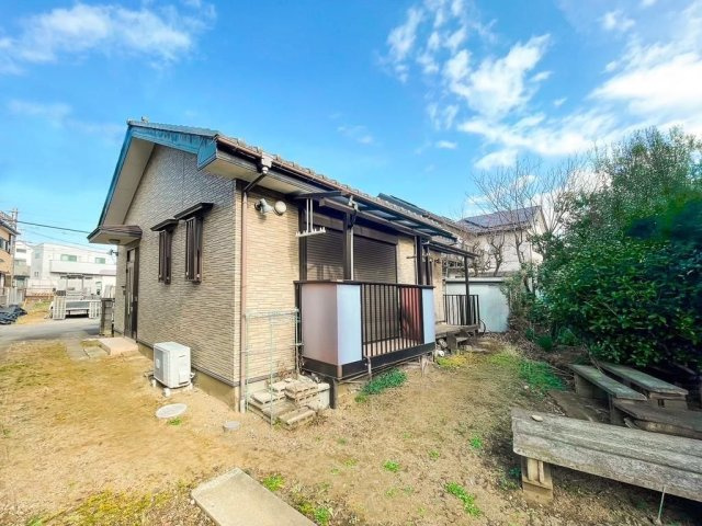 府中市住吉町１丁目の中古一戸建の庭