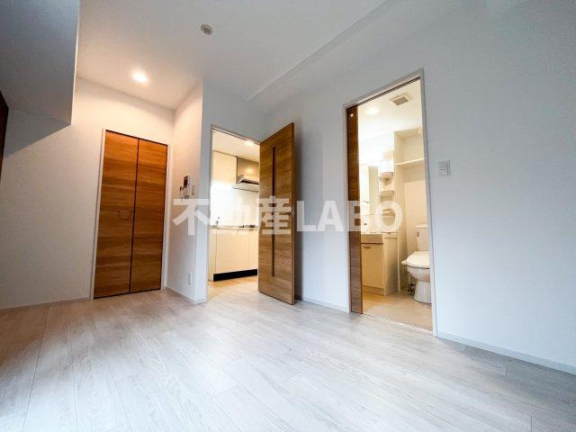 LIVIAZ NAMBA SOLの洋室