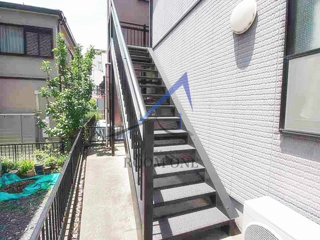 エスペランドＮＡＫＡのその他共用部分|共用階段です。