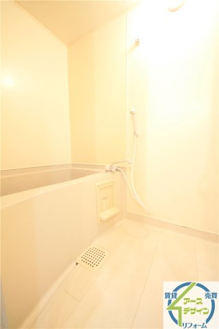 ベルトピア西明石6の浴室