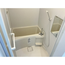 落ち着いた空間のお風呂です