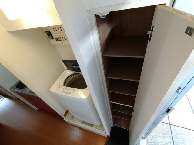 シューズボックス