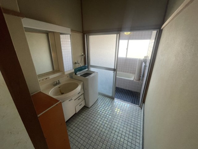 【独立洗面台】 | 桜川市岩瀬7DK中古住宅