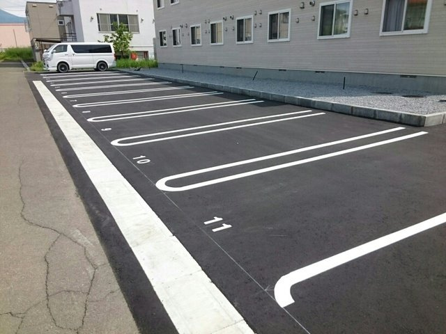 エスポワールの駐車場|駐車場完備です