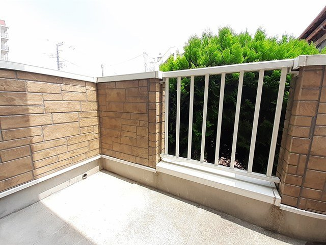 バルコニーがあります