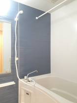 ゆったり過ごせるお風呂です