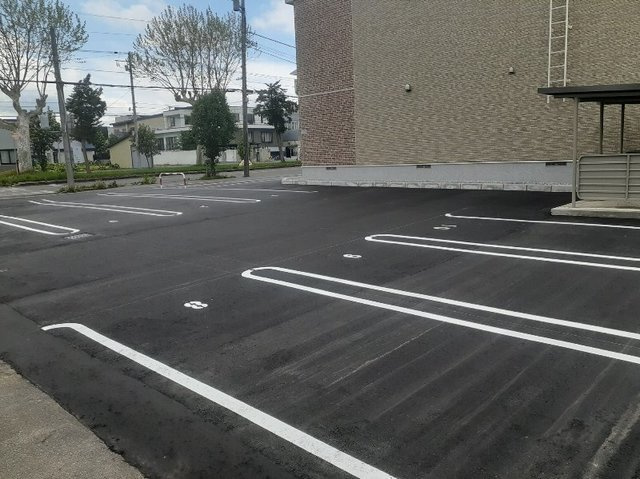 マリヌス・ドゥーエの駐車場|駐車場に車を止められます