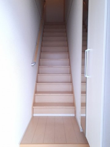 プラシードⅡの玄関|落ち着いた玄関です