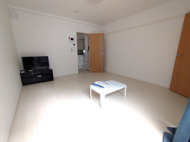 こちらのリビングで趣味の時間をお楽しみください