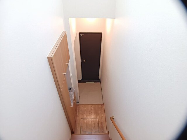 アレッサの玄関|玄関です