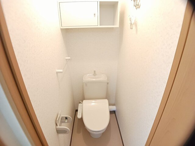 アレッサのトイレ|ゆったりとした空間のトイレです