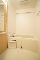 落ち着いた空間のお風呂です