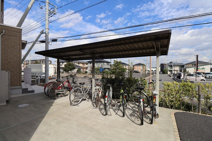 ゼピュロスみどりの E棟のその他共用部分|駐輪場