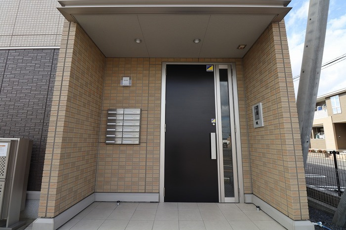 ゼピュロスみどりの E棟のエントランス|エントランス