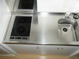 キッチンでお料理をお楽しみください