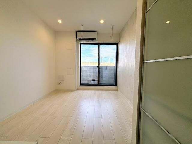 リバーフィールド鈴谷の居間・リビング