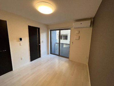 【内装】 | マニエール | 室内