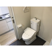 明るい洗面所です