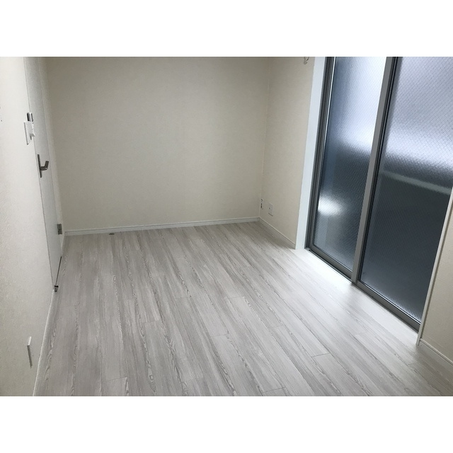 こちらのリビングで趣味の時間をお楽しみください