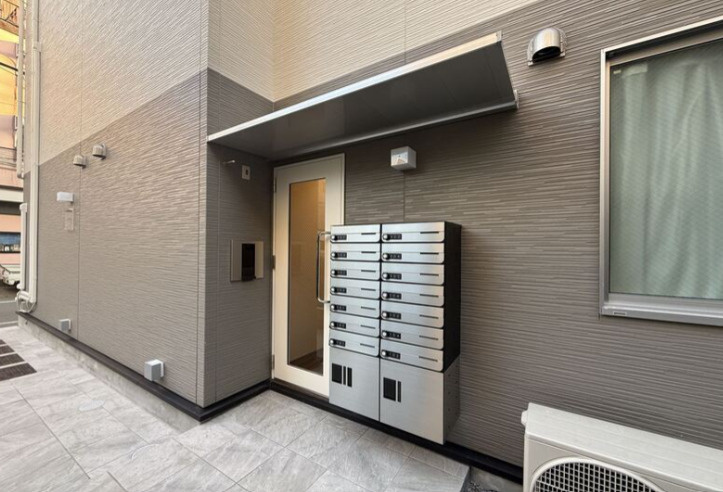 板橋区大山東町の賃貸マンションのエントランス