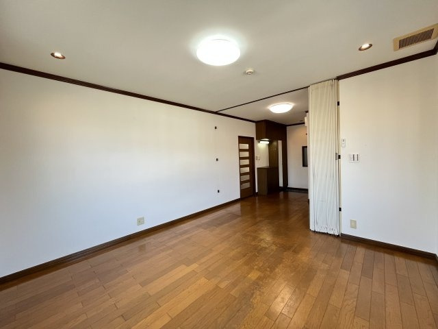 明るい室内です