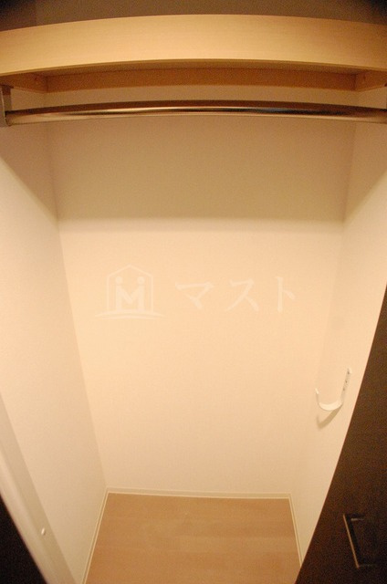 セレニテ北浜の収納