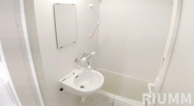 【浴室】 | モデラート