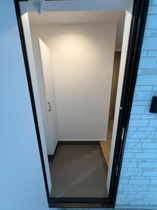 毎日通る玄関はこちらです