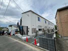 落ち着いた雰囲気の外観です