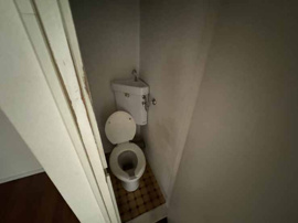 トイレもきれいです