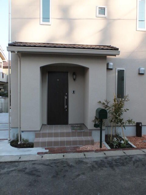 【エントランス】 | 岩崎町２５戸建