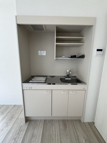 明るい色調の室内です