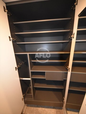 ラシュレ北浜の収納|ラシュレ北浜　シューズボックス