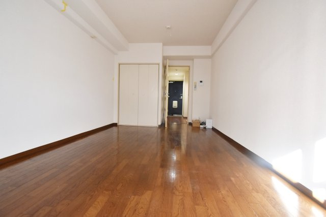 児山マンションの居間・リビング