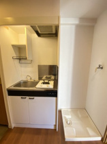 コンパクトなキッチンで掃除もラクラク