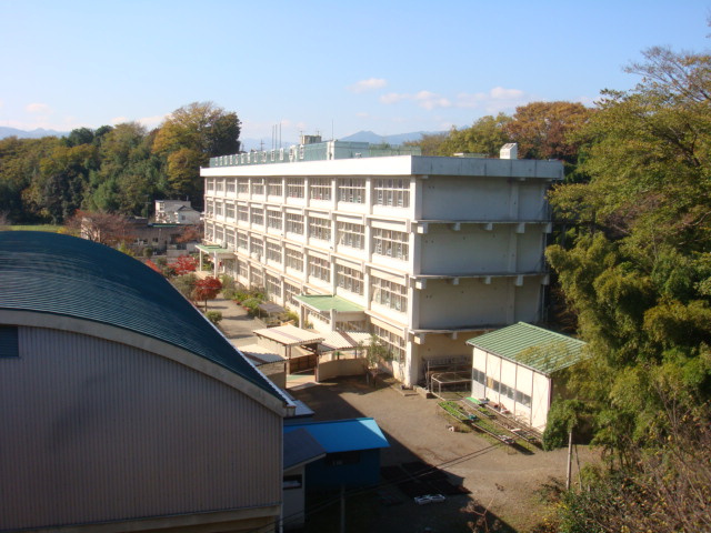 あきる野市立南秋留小学校まで832ｍ