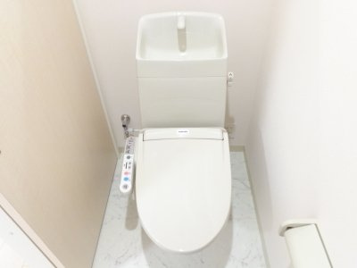 シャワー付トイレ