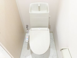 シャワー付トイレ