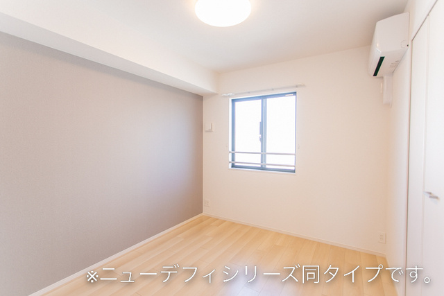 【新築】アーバンコート長橋町の洋室